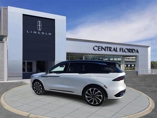 2026 Lincoln Nautilus Black Label