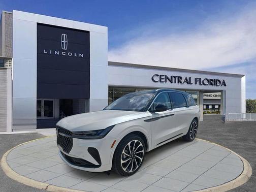 2025 Lincoln Nautilus Black Label