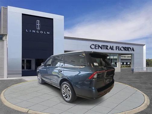 2025 Lincoln Navigator Reserve