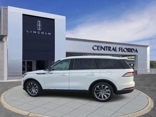 2025 Lincoln Aviator Premiere