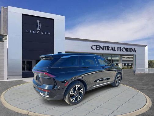 2024 Lincoln Nautilus Premiere