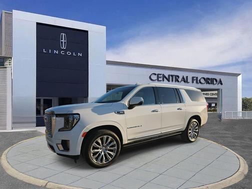 2023 GMC Yukon XL Denali