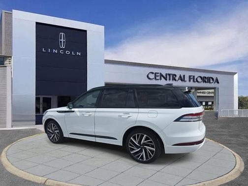 2025 Lincoln Aviator Black Label AWD