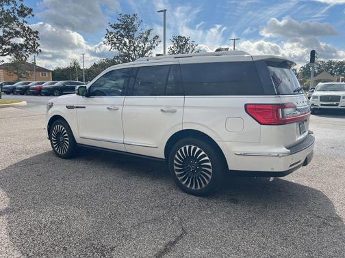2019 Lincoln Navigator Black Label