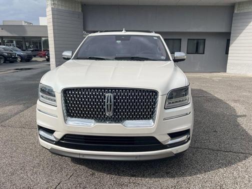 2019 Lincoln Navigator Black Label