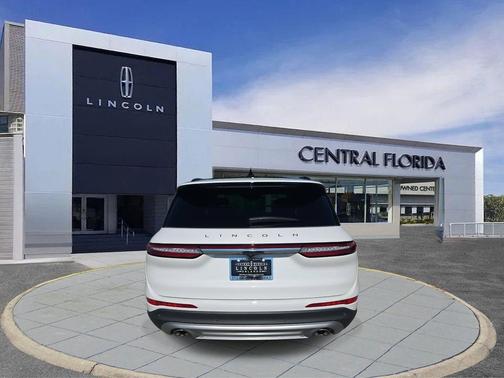 2025 Lincoln Corsair Premiere