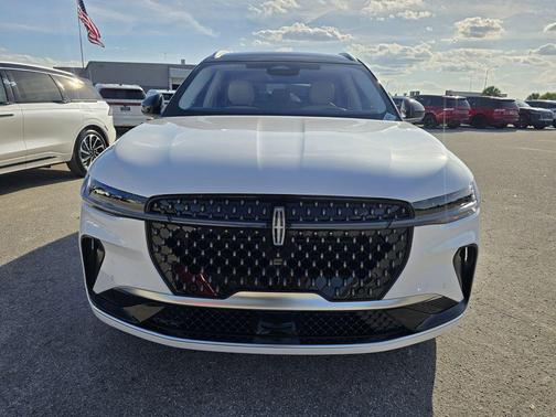 2026 Lincoln Nautilus Black Label