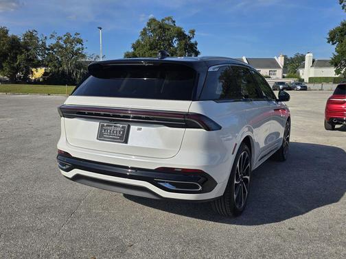 2026 Lincoln Nautilus Black Label