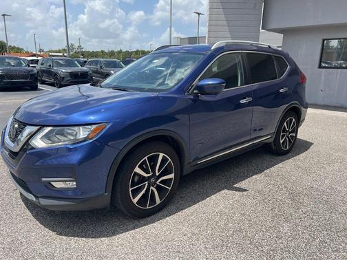 2020 Nissan Rogue SL