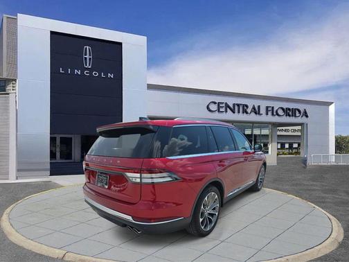 2025 Lincoln Aviator Premiere