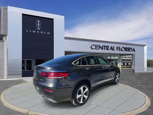 2023 Mercedes-Benz GLC 300 4MATIC Coupe