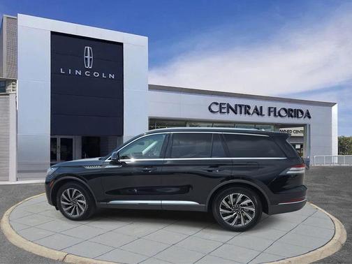 2025 Lincoln Aviator Premiere
