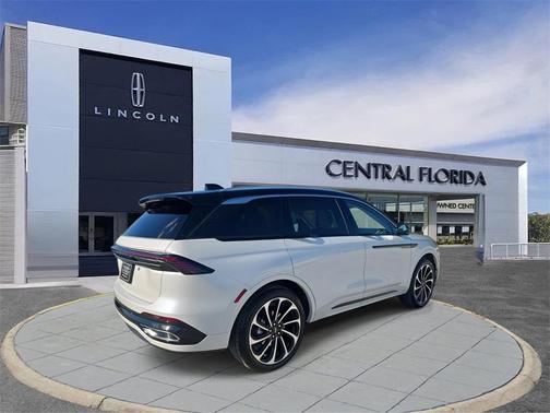 2026 Lincoln Nautilus Black Label
