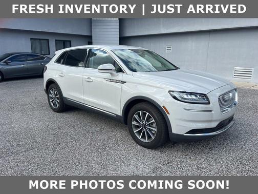 2022 Lincoln Nautilus Standard