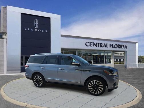 2023 Lincoln Navigator Black Label