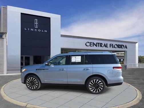 2023 Lincoln Navigator Black Label