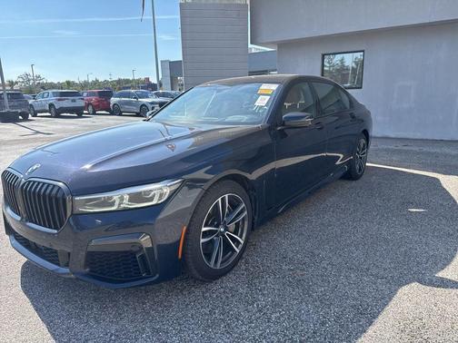 2020 BMW 750 i xDrive