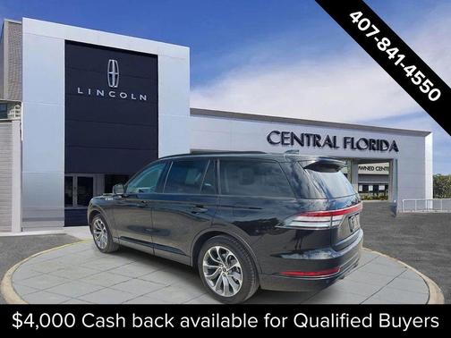 Infinite Black Metallic Clearcoat 2026 Lincoln Aviator Premiere