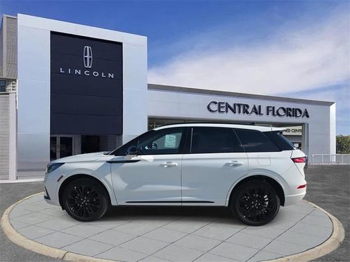 2026 Lincoln Corsair Premiere