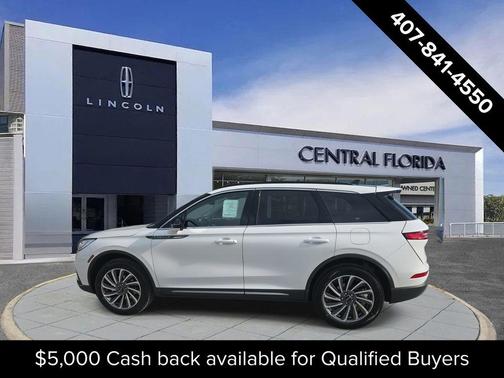 pristine white metallic tri-coat 2026 Lincoln Corsair Reserve