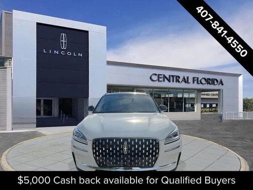 pristine white metallic tri-coat 2026 Lincoln Corsair Reserve