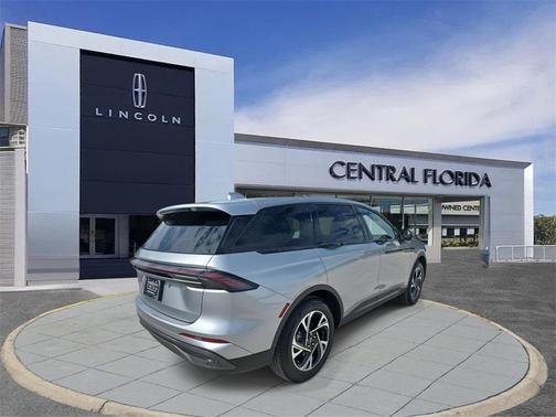 2025 Lincoln Nautilus Premiere