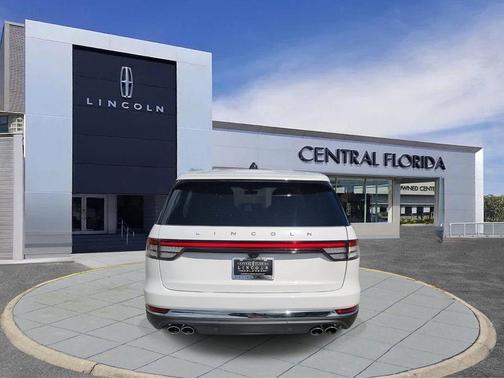 2025 Lincoln Aviator Premiere