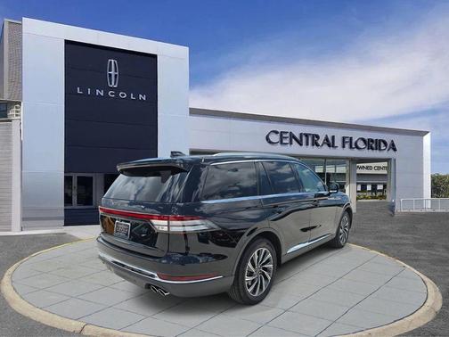 2025 Lincoln Aviator Premiere