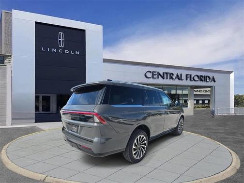 2025 Lincoln Navigator Black Label