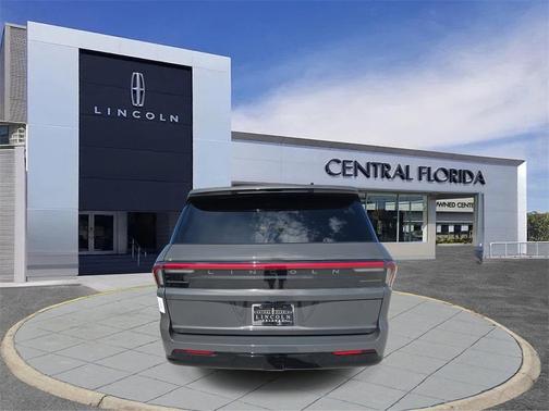 2025 Lincoln Navigator Black Label