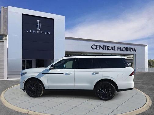 2025 Lincoln Navigator Reserve