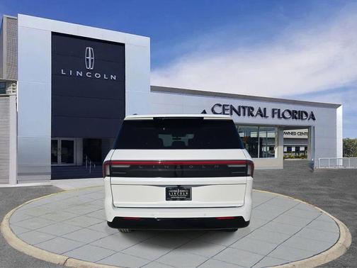 2025 Lincoln Navigator Reserve