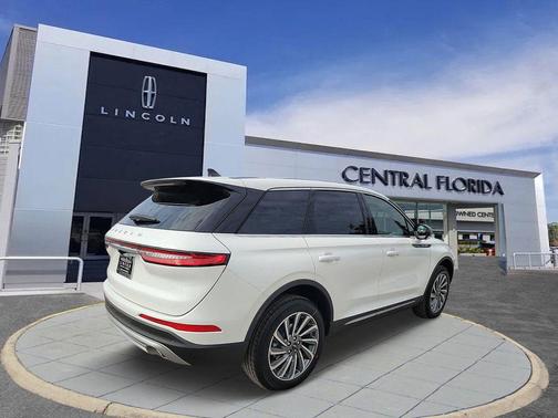 2025 Lincoln Corsair Reserve