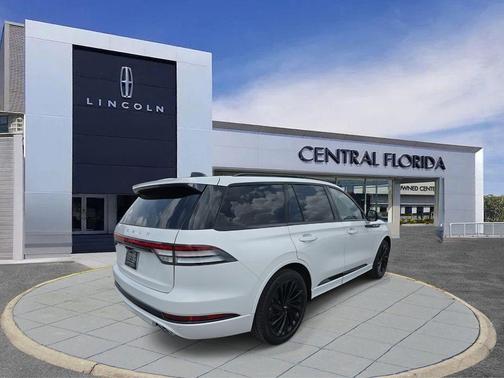 2025 Lincoln Aviator Reserve