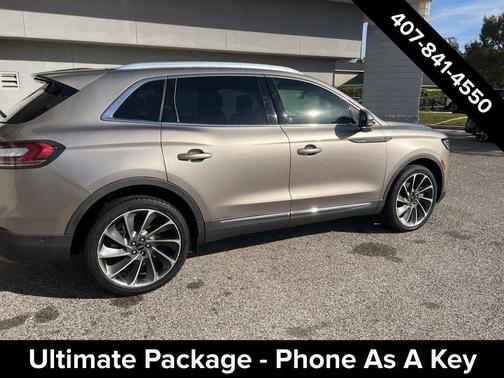 2021 Lincoln Nautilus Reserve