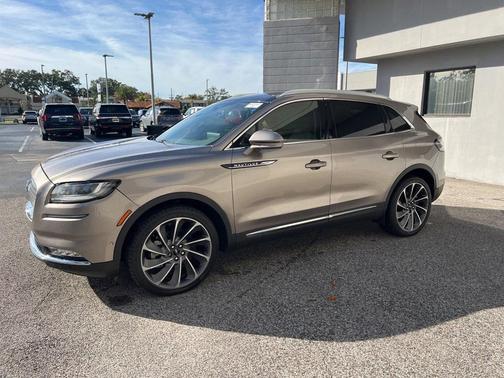 2021 Lincoln Nautilus Reserve