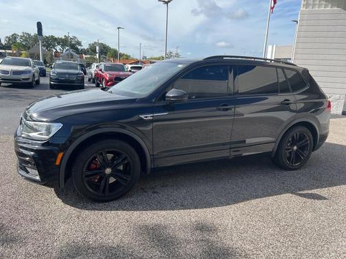 2019 Volkswagen Tiguan 2.0T SEL R-Line