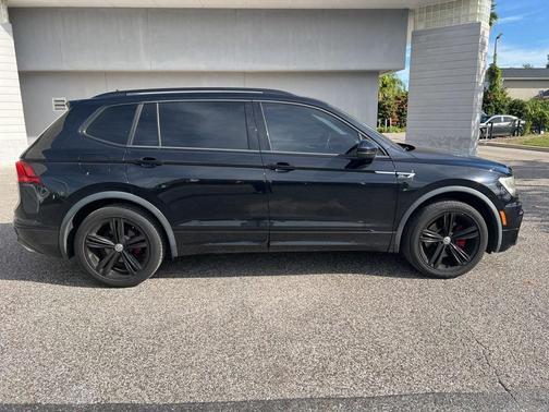 2019 Volkswagen Tiguan 2.0T SEL R-Line
