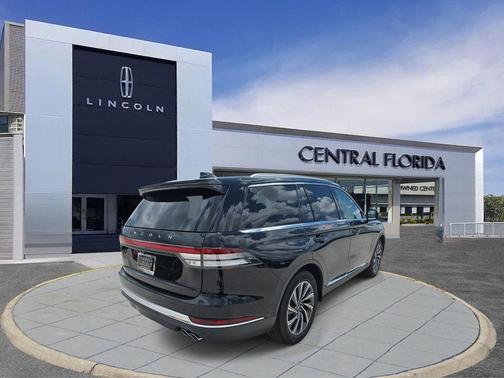 2025 Lincoln Aviator Premiere