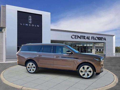 2025 Lincoln Navigator Black Label