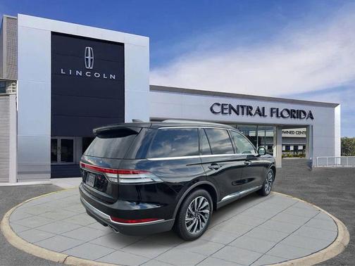 2025 Lincoln Aviator Premiere