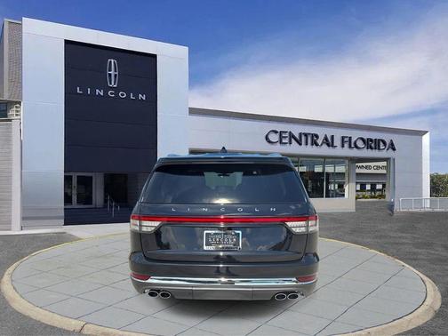 2025 Lincoln Aviator Premiere