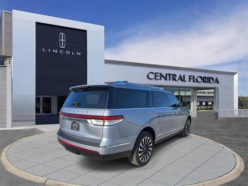 2024 Lincoln Navigator Black Label