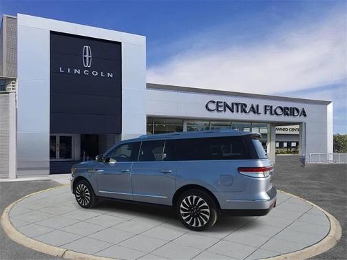 2024 Lincoln Navigator Black Label