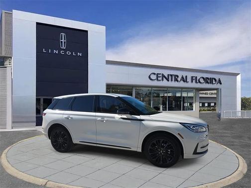 2025 Lincoln Corsair Reserve