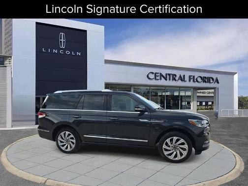 STARLIGHT GRAY METALLIC PC 2024 Lincoln Navigator RESERVE