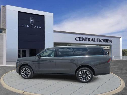 2025 Lincoln Navigator Black Label