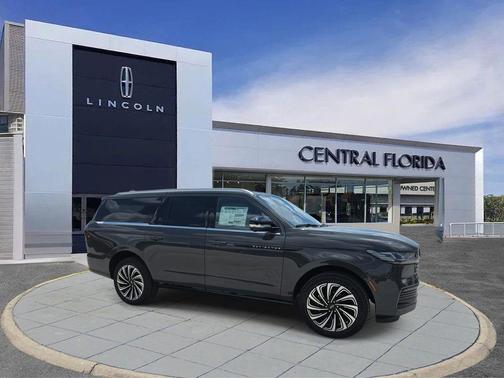 2025 Lincoln Navigator Black Label