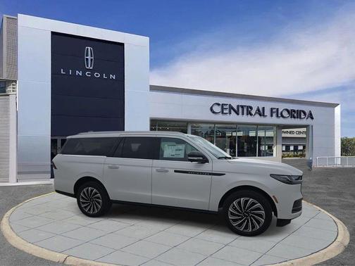 2025 Lincoln Navigator Black Label