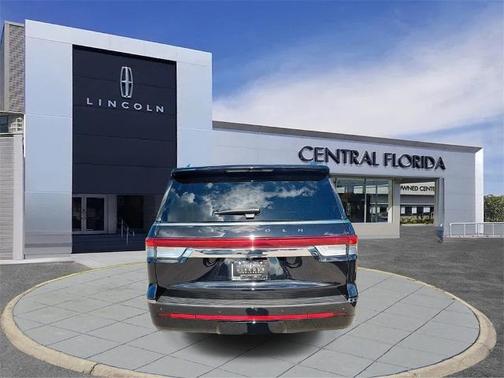 2024 Lincoln Navigator L RESERVE